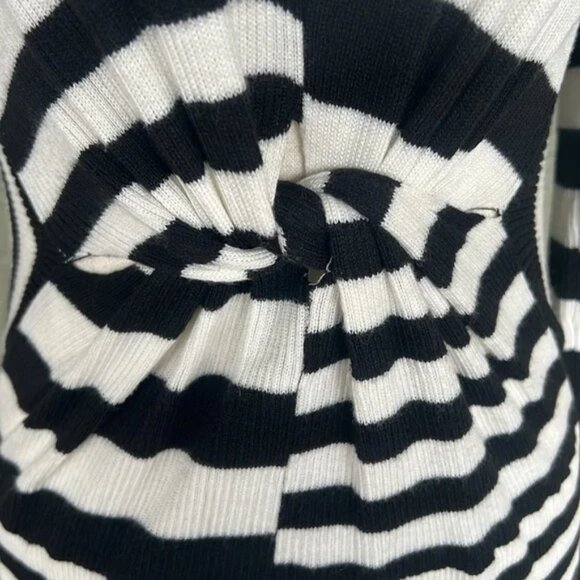 TOME Collective Unique Mixed Stripe top Twist Front V neck Knit Sweater XS - Picture 8 of 8